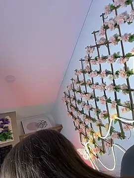 Snapshot of Linaa_morris chatting on 11/24/25, 07:19 Linaa morris online show from 11/24/25, 07:19