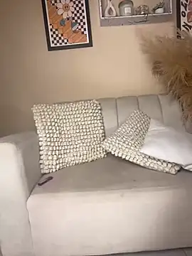 Sweetie Arianna online show from 06/25/26, 05:45