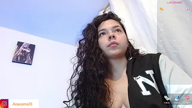 Snapshot of daarklover chatting on 12/20/24, 05:04 daarklover online show from 12/20/24, 05:04