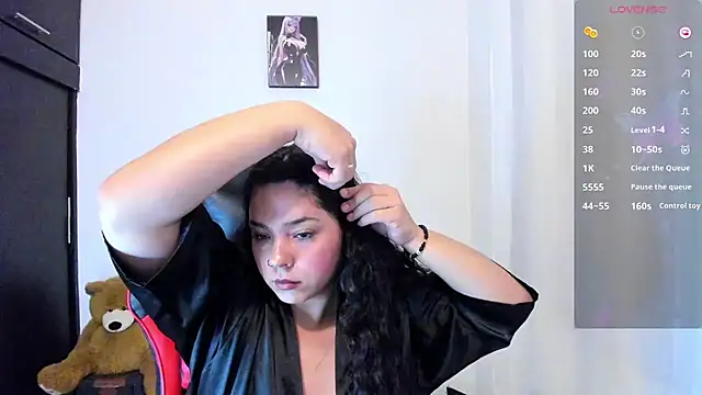 Snapshot of daarklover chatting on 02/08/25, 02:58 daarklover online show from 02/08/25, 02:58