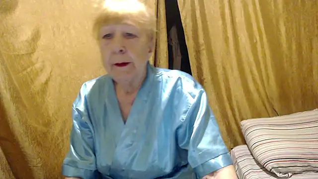  Estelitta 5 online show from 10/11/25, 07:45