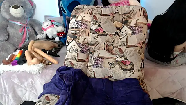 Lorenahot 06 online show from 10/25/25, 06:13