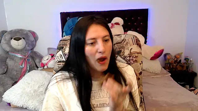 Lorenahot 06 online show from 03/02/26, 07:10