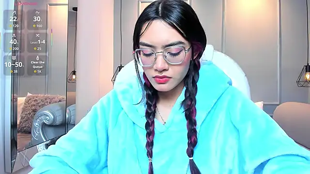 AzuraKindong online show from 01/09/26, 07:26