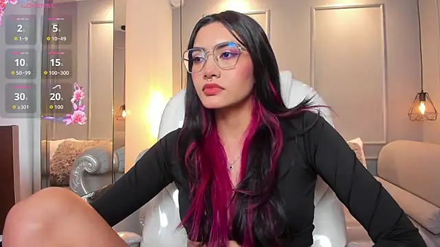 AzuraKindong online show from 01/16/26, 07:18