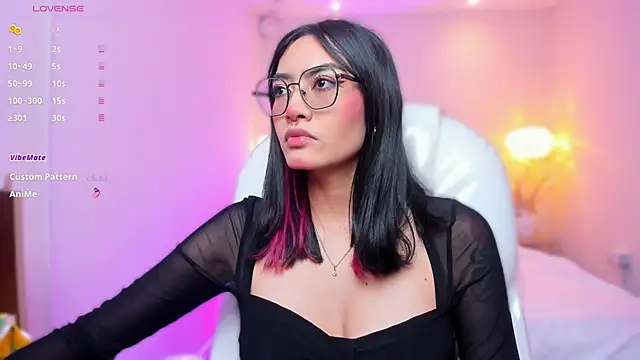 AzuraKindong online show from 03/20/26, 07:19