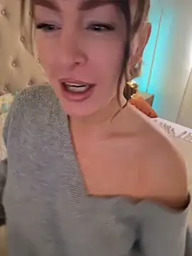 ChristyAdair online show from 04/12/26, 08:30