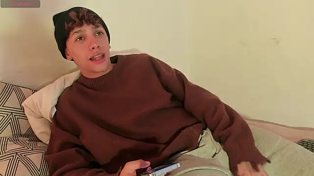 Tomy Rox online show from 10/13/25, 07:36