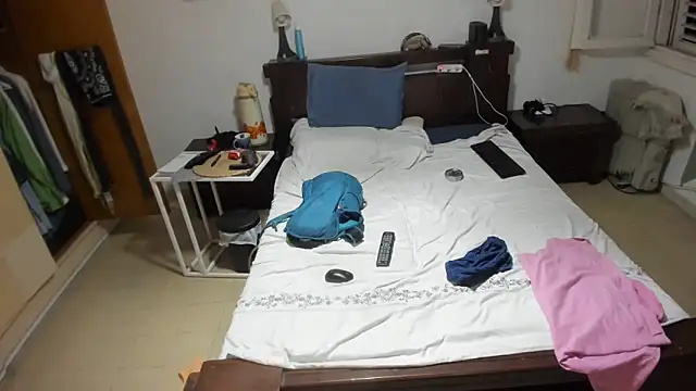 CTPuIITu3 online show from 10/09/25, 08:07