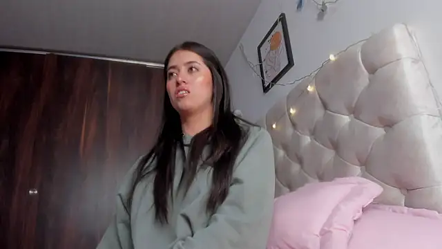 Snapshot of ChanellGV chatting on 01/30/25, 06:21 ChanellGV online show from 01/30/25, 06:21