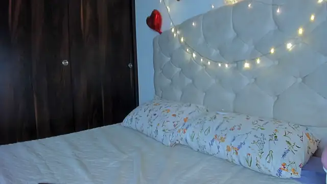 Snapshot of ChanellGV chatting on 02/12/25, 11:41 ChanellGV online show from 02/12/25, 11:41