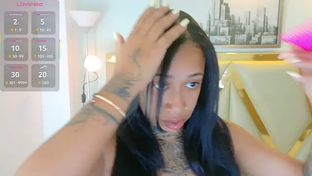 Snapshot of cattaleeyaa chatting on 11/02/25, 12:29 cattaleeyaa online show from 11/02/25, 12:29