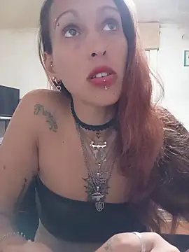 Snapshot of Zorrita_Fox chatting on 04/19/26, 12:11 Zorrita Fox online show from 04/19/26, 12:11