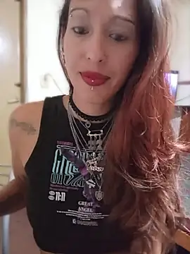 Snapshot of Zorrita_Fox chatting on 04/21/26, 02:51 Zorrita Fox online show from 04/21/26, 02:51