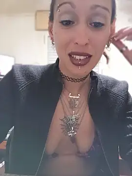 Snapshot of Zorrita_Fox chatting on 05/03/26, 12:16 Zorrita Fox online show from 05/03/26, 12:16