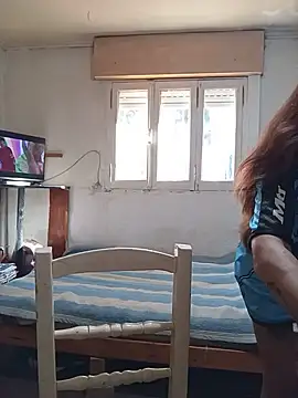 Snapshot of Zorrita_Fox chatting on 05/19/26, 04:57 Zorrita Fox online show from 05/19/26, 04:57