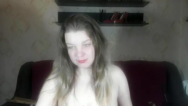 DarkIlona online show from 11/17/25, 06:08