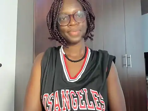 afro pop online show from 03/20/25, 04:18