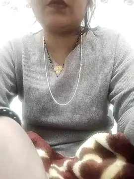 Snapshot of Husnpari20 chatting on 12/17/24, 09:39 Husnpari20 online show from 12/17/24, 09:39