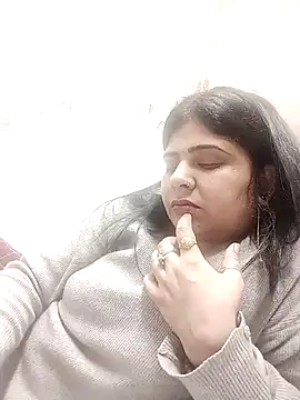 Snapshot of Husnpari20 chatting on 01/21/25, 04:32 Husnpari20 online show from 01/21/25, 04:32