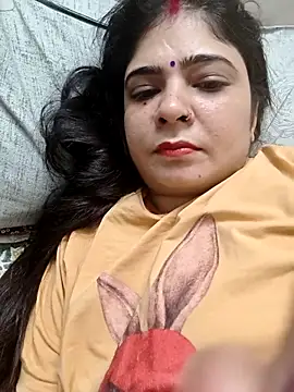 Snapshot of Husnpari20 chatting on 10/06/25, 10:02 Husnpari20 online show from 10/06/25, 10:02