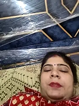 Snapshot of Husnpari20 chatting on 03/14/26, 06:24 Husnpari20 online show from 03/14/26, 06:24