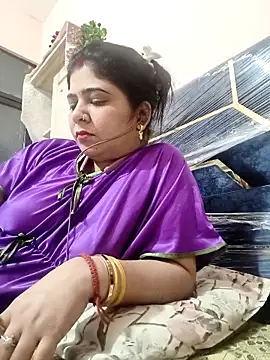 Snapshot of Husnpari20 chatting on 03/17/26, 04:17 Husnpari20 online show from 03/17/26, 04:17