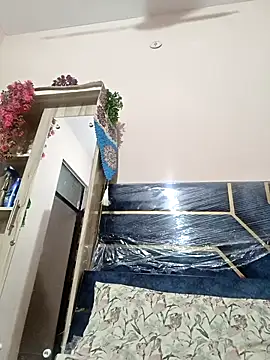 Snapshot of Husnpari20 chatting on 03/23/26, 05:33 Husnpari20 online show from 03/23/26, 05:33