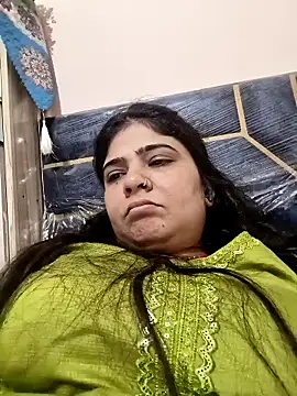 Snapshot of Husnpari20 chatting on 03/30/26, 04:35 Husnpari20 online show from 03/30/26, 04:35