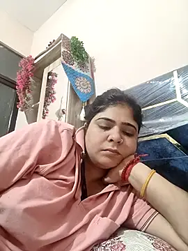 Snapshot of Husnpari20 chatting on 04/04/26, 04:11 Husnpari20 online show from 04/04/26, 04:11