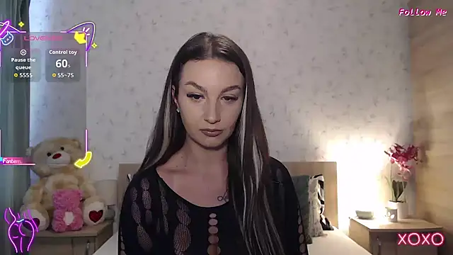 SecretSienna online show from 10/15/25, 12:27