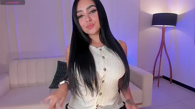 sarawinstone online show from 03/05/25, 08:21