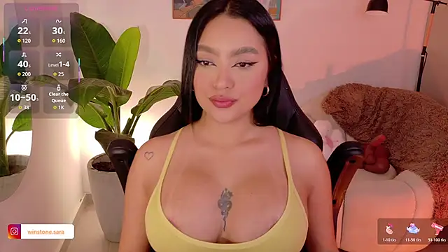 Snapshot of sarawinstone chatting on 01/12/26, 01:00 sarawinstone online show from 01/12/26, 01:00