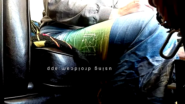 Snapshot of Pegg-fist-me chatting on 03/07/26, 01:24 Pegg-fist-me online show from 03/07/26, 01:24