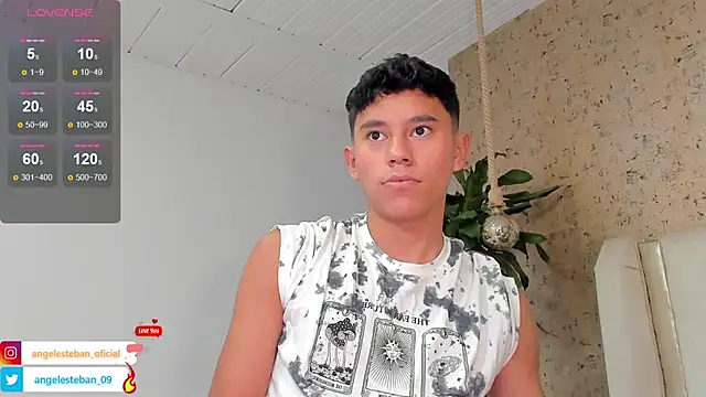 Angel esteban fx online show from 02/01/25, 04:24