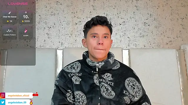 Angel esteban fx online show from 02/13/25, 04:00