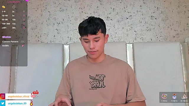 Angel esteban fx online show from 02/18/25, 03:53