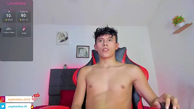 Angel esteban fx online show from 10/13/25, 04:01