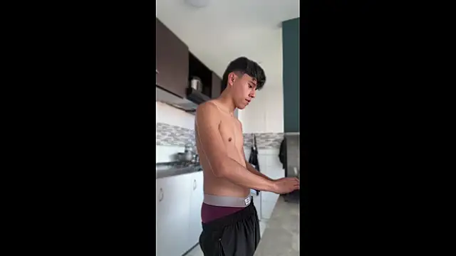 Snapshot of Angel_esteban_fx chatting on 04/09/26, 09:09 Angel esteban fx online show from 04/09/26, 09:09