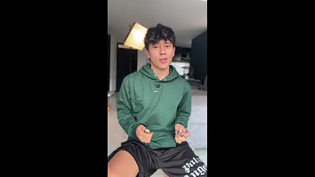 Angel esteban fx online show from 05/29/26, 07:34