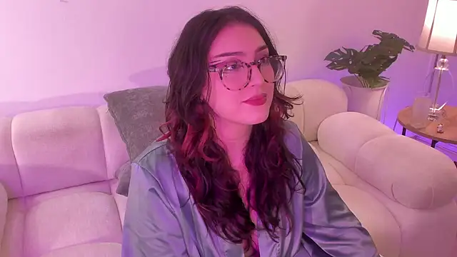 freya bella  online show from 12/06/24, 09:10