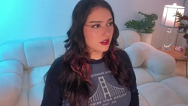 freya bella  online show from 03/13/25, 04:27