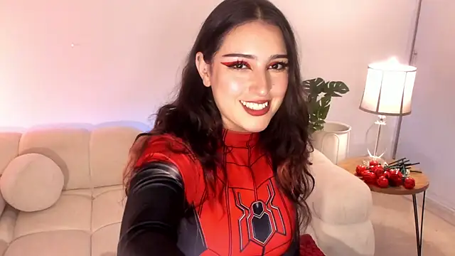 freya bella  online show from 09/30/25, 08:19