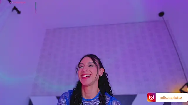 MiissCharlotte online show from 03/11/25, 11:23