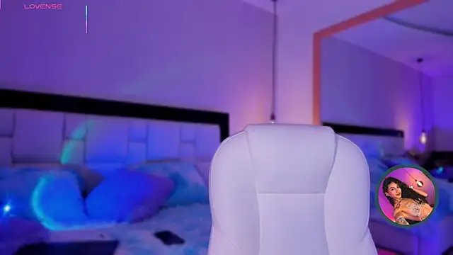 MiissCharlotte online show from 09/12/25, 05:18