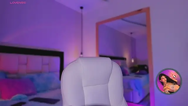 MiissCharlotte online show from 09/24/25, 04:38