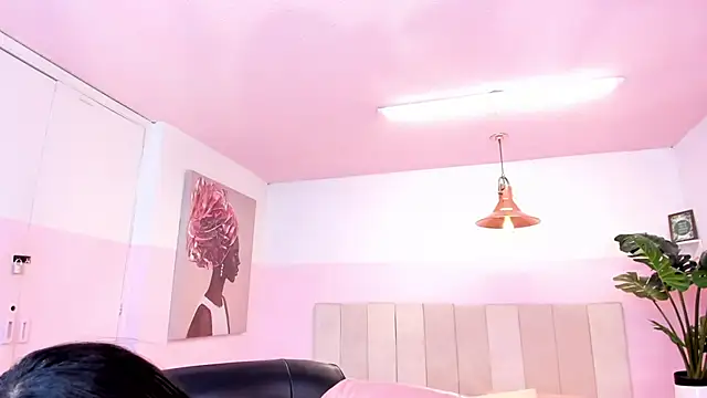 Snapshot of Red_lady chatting on 01/12/25, 04:52 Red lady online show from 01/12/25, 04:52