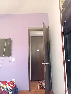 Laura martin  online show from 12/15/25, 12:09