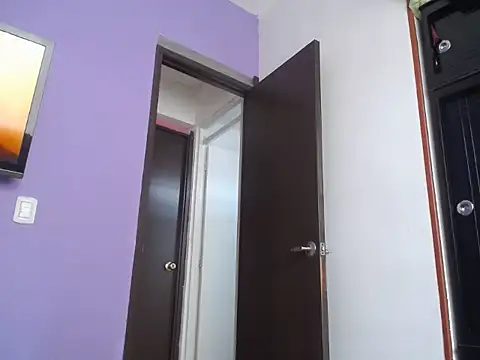 Laura martin  online show from 03/10/26, 02:55