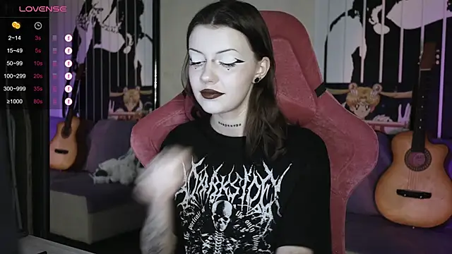 prettybones online show from 12/21/24, 09:23